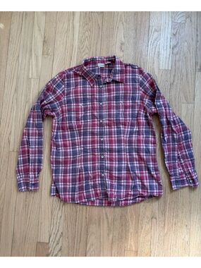 L.L.Bean Lightweight Pink and Navy Plaid Shirt women’s size M